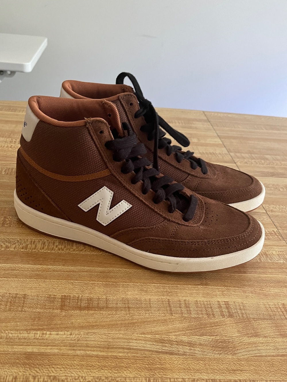 New Balance Numeric 440 High Brown size 7 like new
